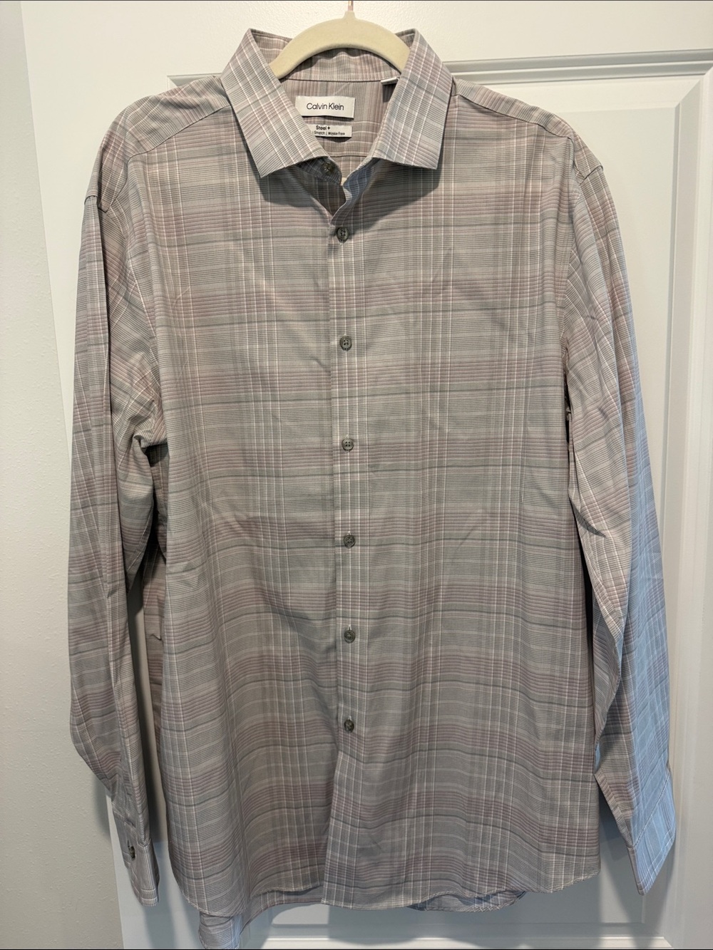 Calvin Klein Men's Gray and Light Pink Plaid Dress Shirt